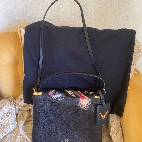 Valentino Garavani embroidered animal leather handbag - Picture 6 of 16